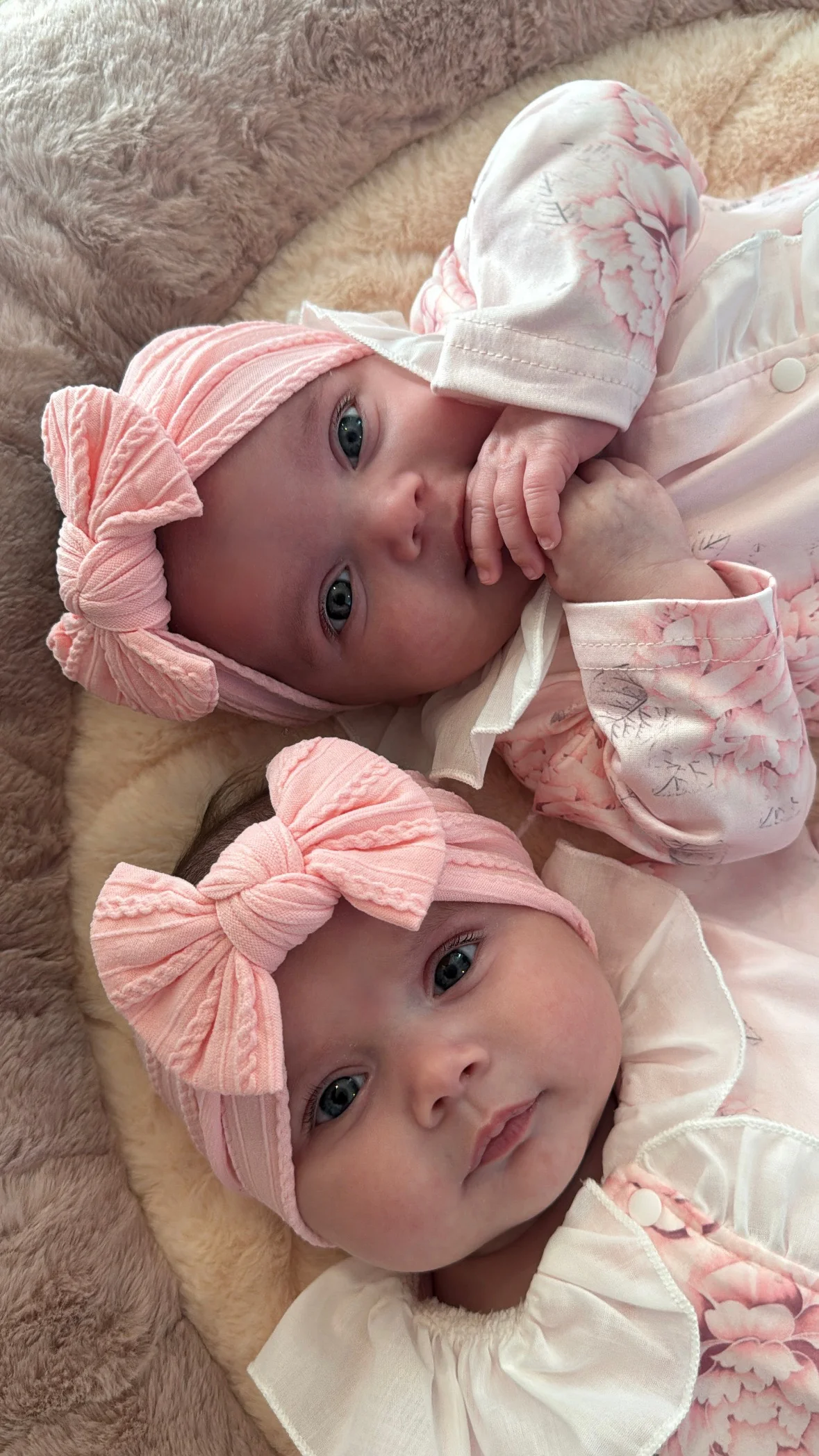 Flamingo Pink Smaller Bow Cable Knit Headband - Image 4
