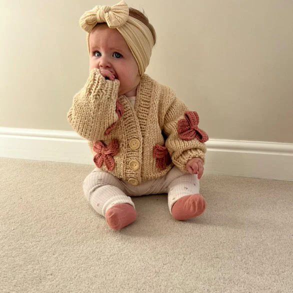 Handknitted Bow Patterned Cardigan - Latte/Pink - Image 6