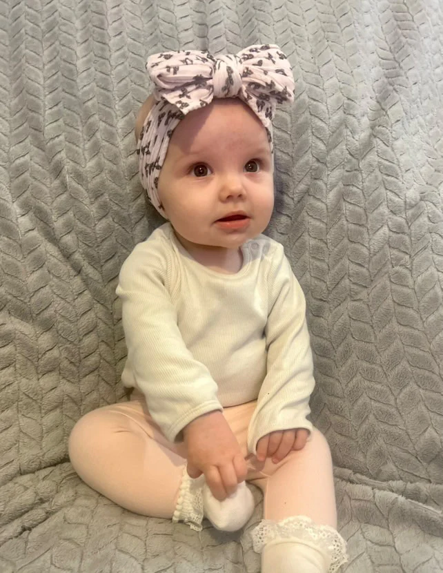 Leopard Bow Pattern Larger Bow Cable Knit Headband - Image 3