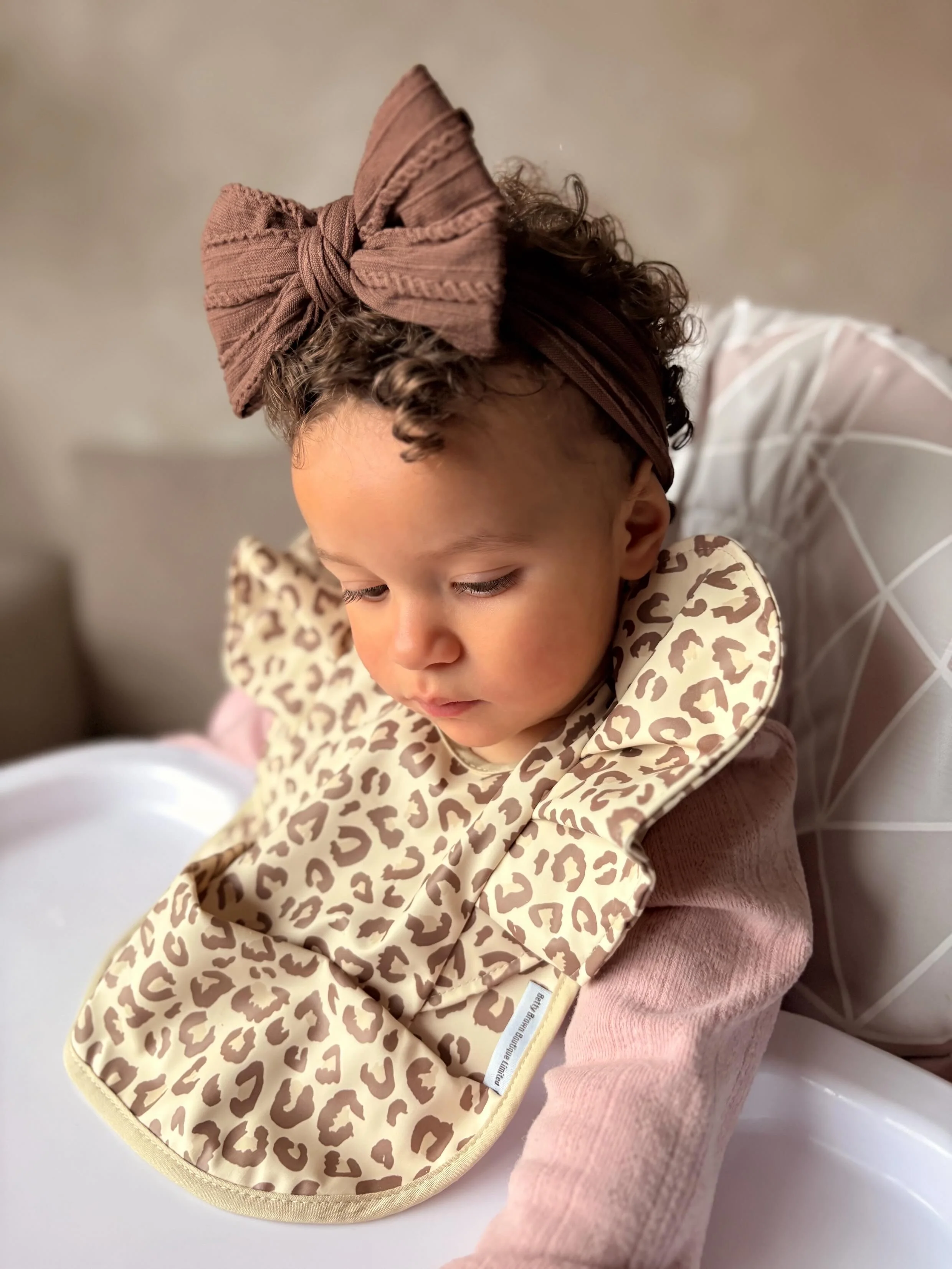Leopard Pattern Frill Detailed Waterproof Bib - Image 3