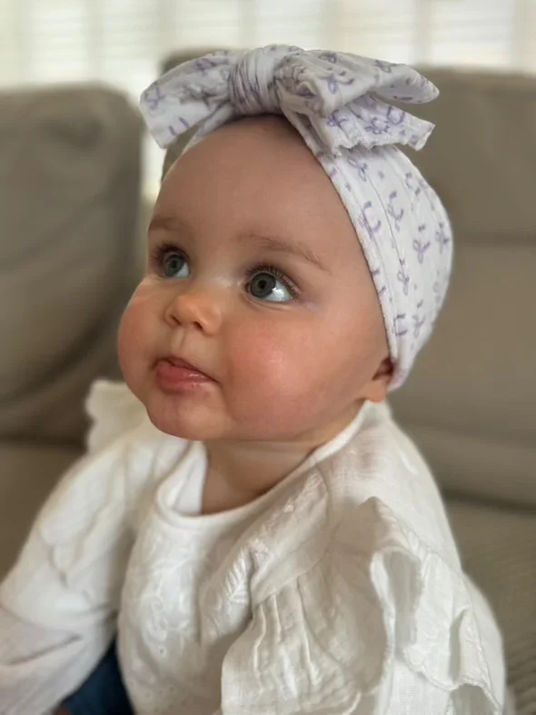 Lilac Bow Pattern Larger Bow Cable Knit Headband - Image 5