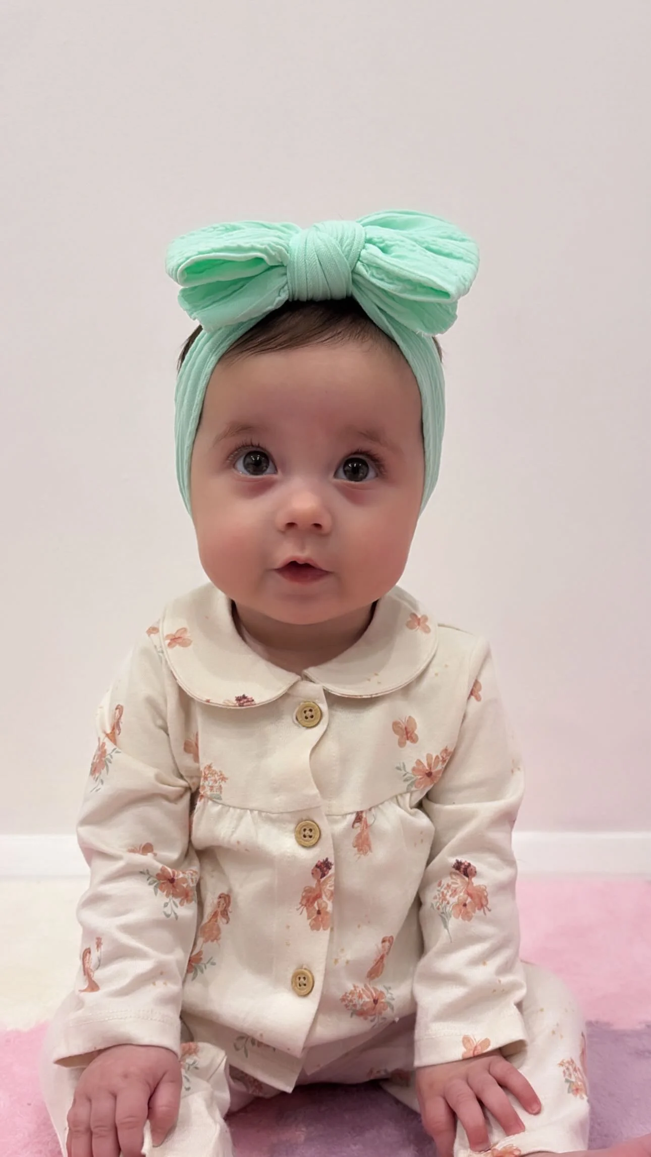 Mint Green Larger Bow Cable Knit Headband - Image 2