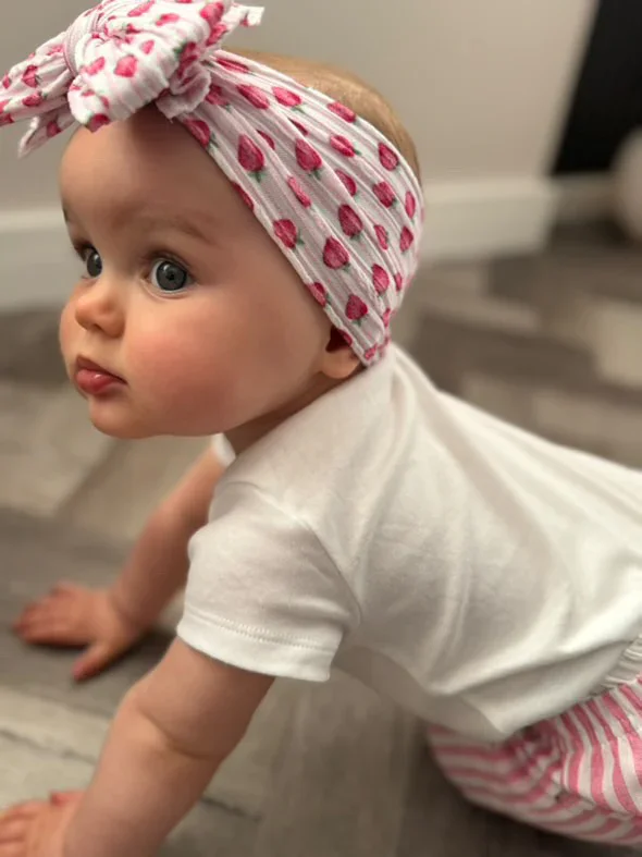 Pink Pinstripe Strawberry Pattern Larger Bow Cable Knit Headband - Image 8