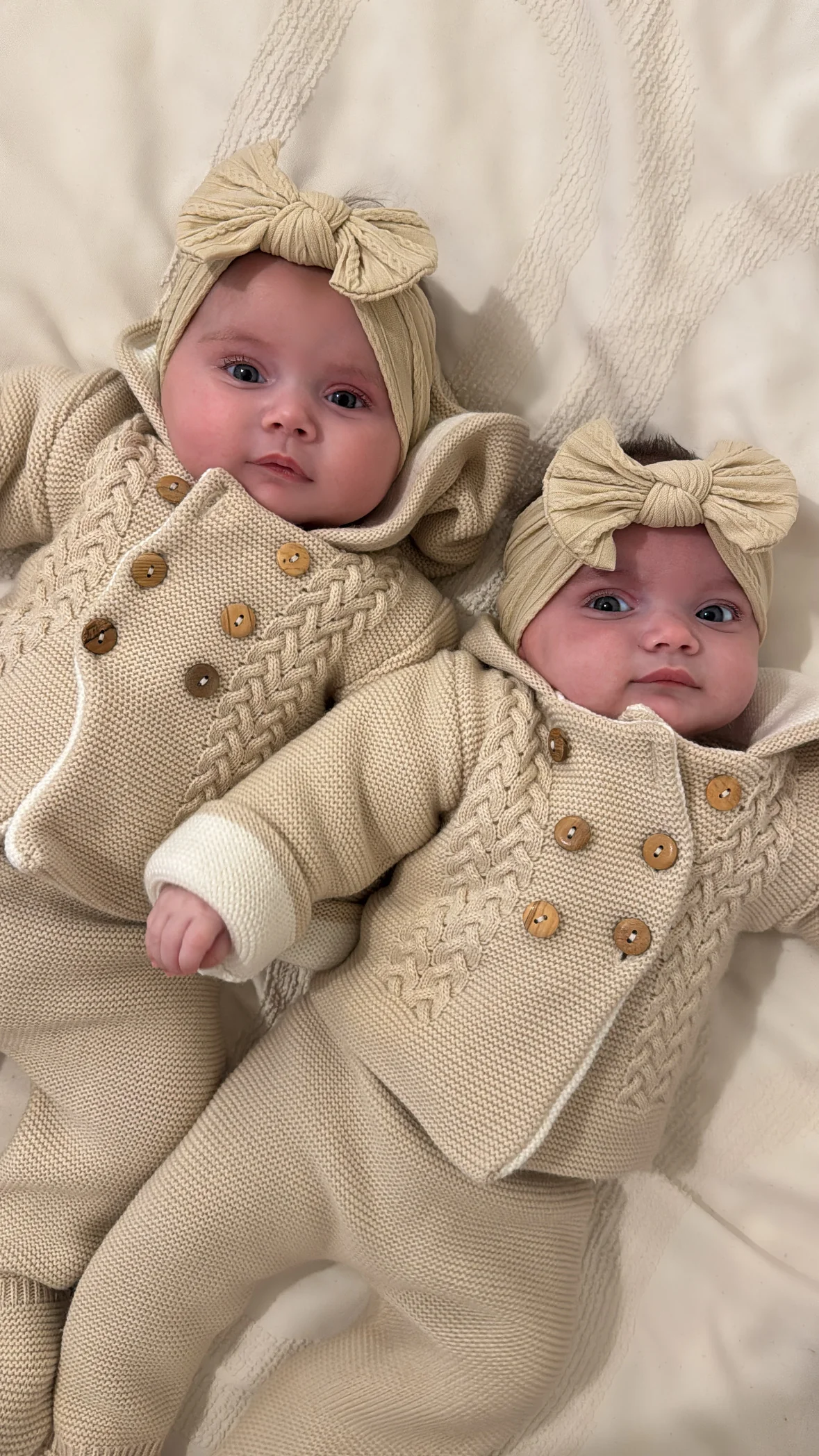 Sand Smaller Bow Cable Knit Headband - Image 3
