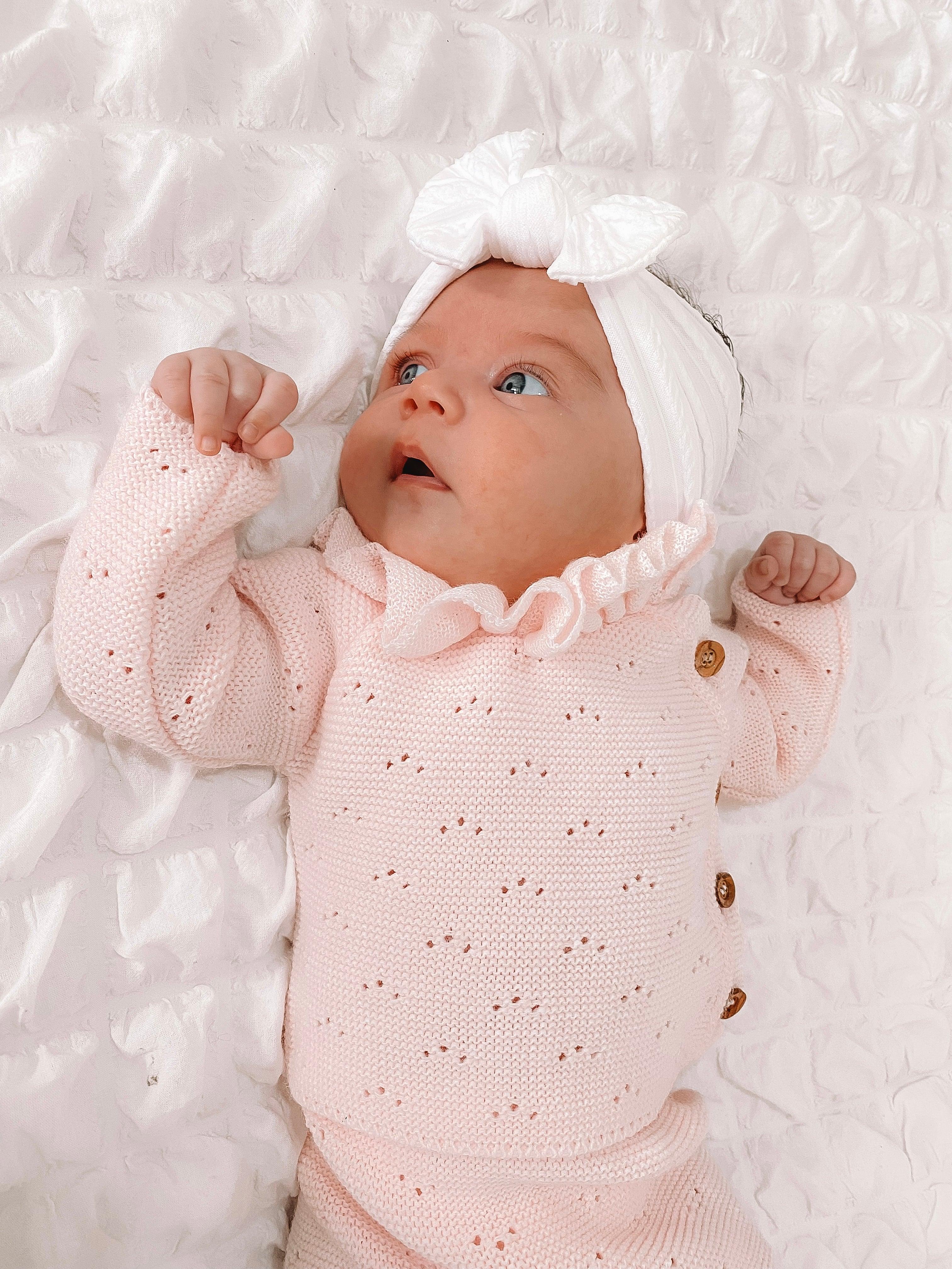 White Cable Knit Smaller Bow Headband - Image 9